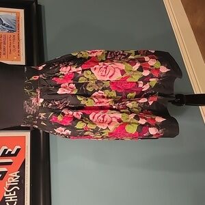 Vintage Apron Pink and Red Rose print